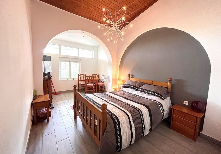 Resale - villa - Pinar de Campoverde - Inland