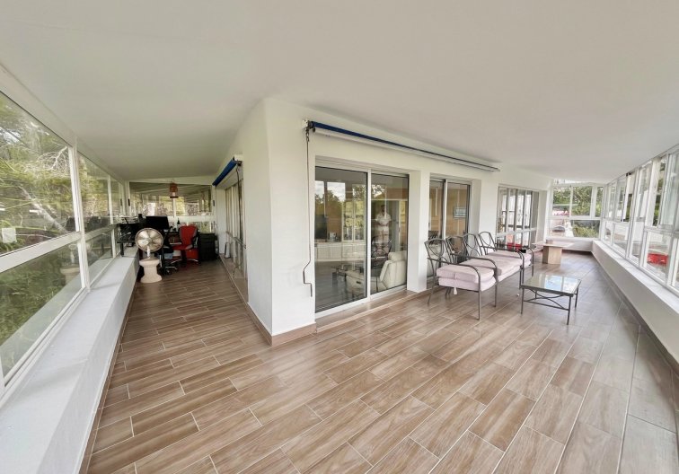 Resale - villa - Pinar de Campoverde - Inland