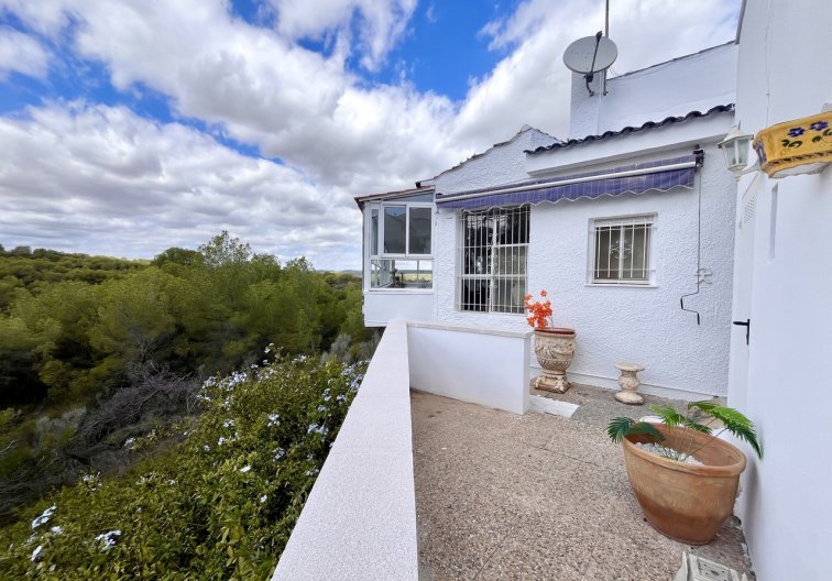 Resale - villa - Pinar de Campoverde - Inland