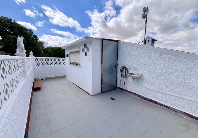 Resale - villa - Pinar de Campoverde - Inland