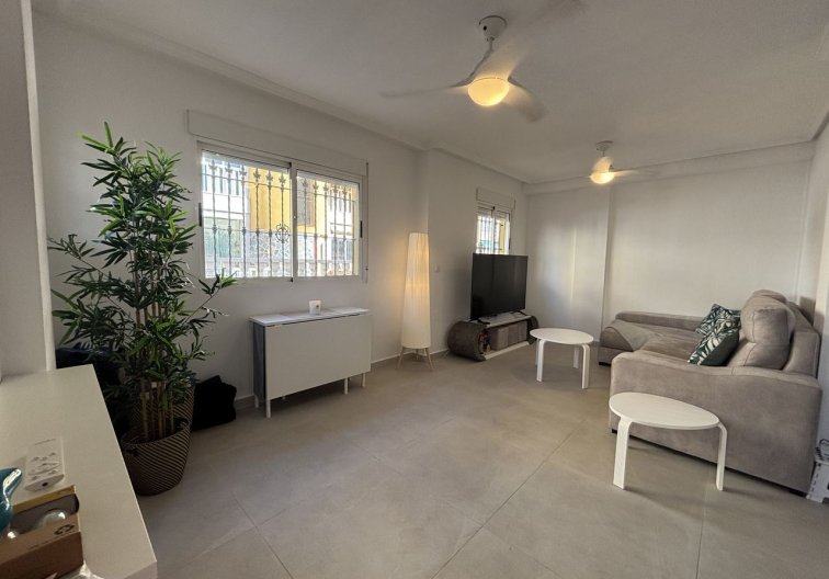 Wiederverkauf - town house - La Zenia - Costa Blanca