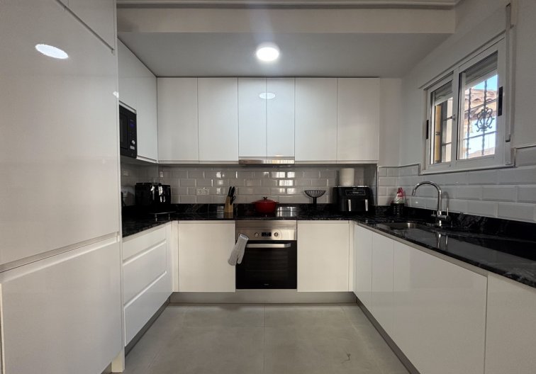 Wiederverkauf - town house - La Zenia - Costa Blanca