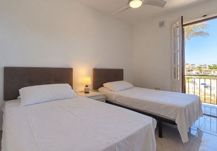 Wiederverkauf - Wohnung - Orihuela Costa - Costa Blanca