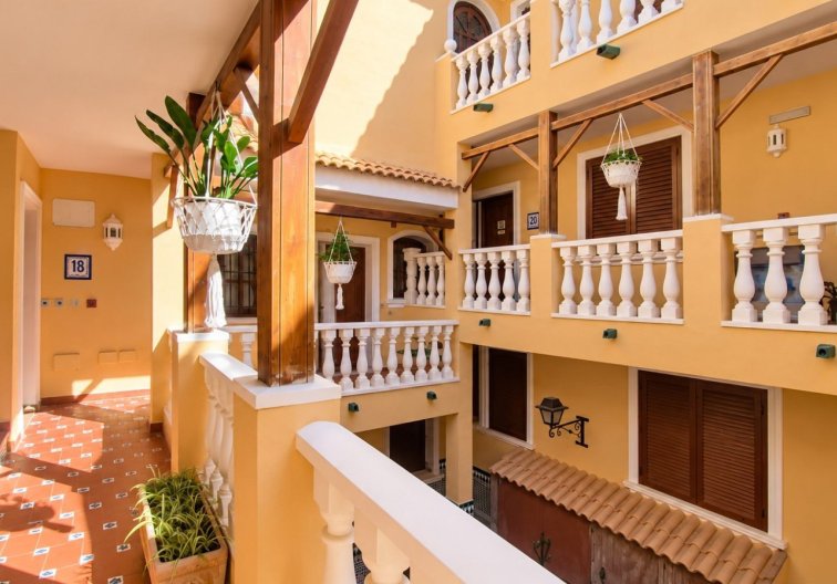 Wiederverkauf - Wohnung - Orihuela Costa - Costa Blanca