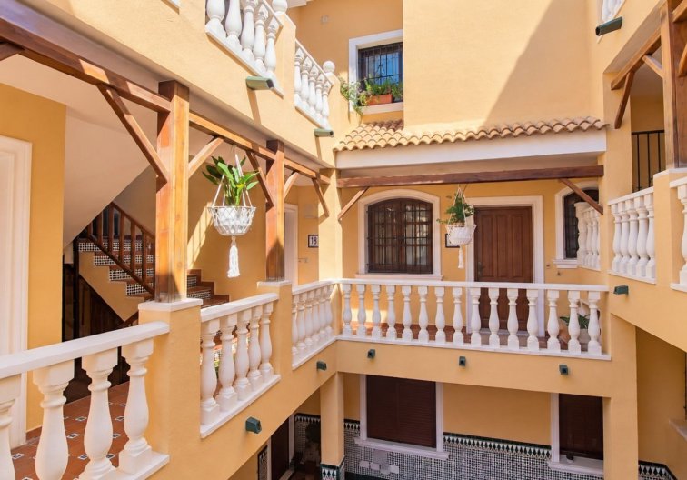 Wiederverkauf - Wohnung - Orihuela Costa - Costa Blanca