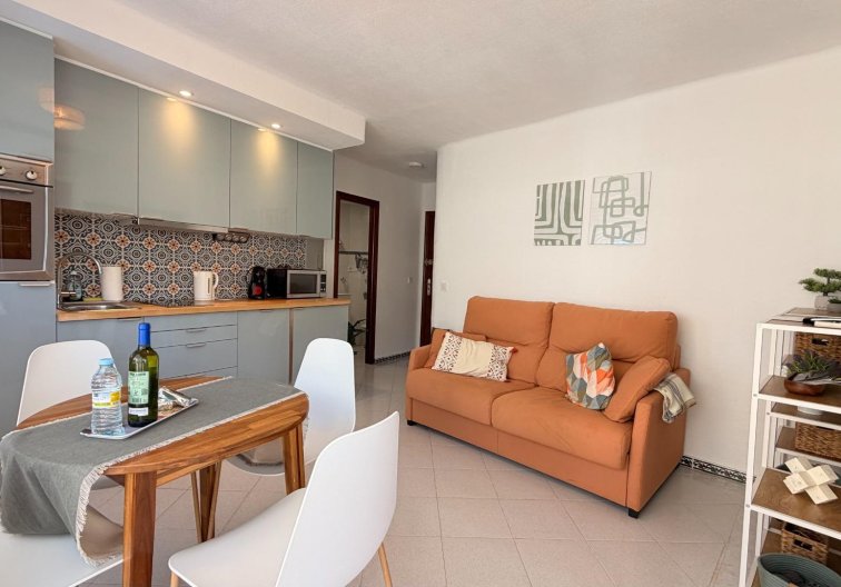 Resale - Apartment - Torrevieja - Habaneras