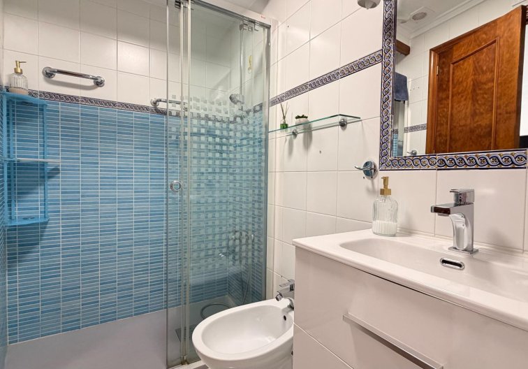Resale - Apartment - Torrevieja - Habaneras