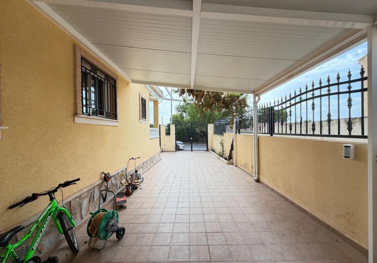 Wiederverkauf - villa - Orihuela Costa - Lomas De Don Juan