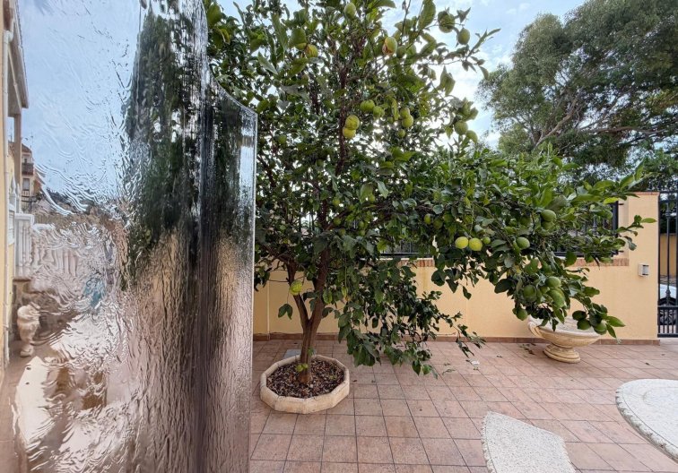 Wiederverkauf - villa - Orihuela Costa - Lomas De Don Juan