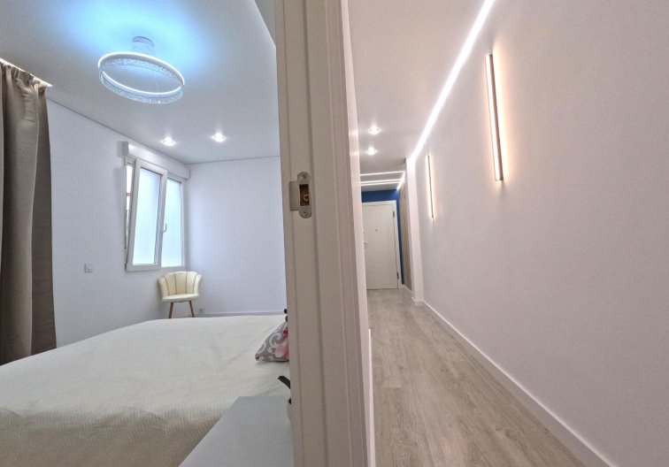 Segunda mano - Apartamento  - Torrevieja - Acequion