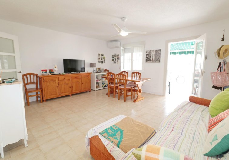 Wiederverkauf - town house - Torrevieja - Playa de los Naúfragos