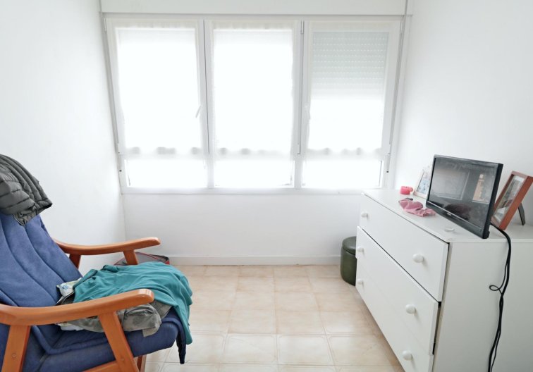 Wiederverkauf - town house - Torrevieja - Playa de los Naúfragos