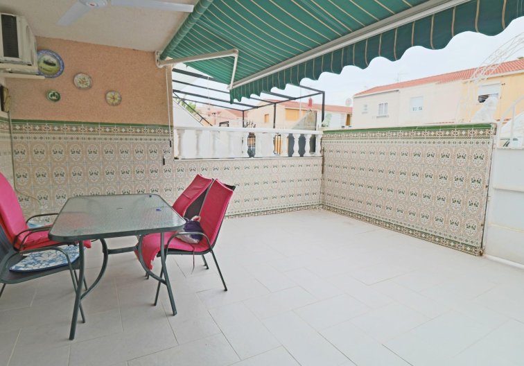 Wiederverkauf - town house - Torrevieja - Playa de los Naúfragos
