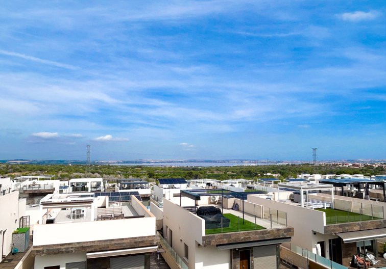 Resale - villa - Villamartin - Costa Blanca
