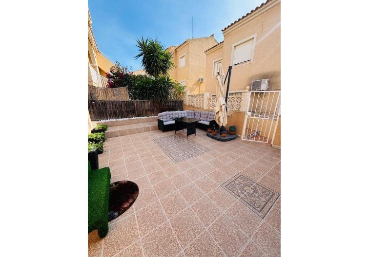 Wiederverkauf - Wohnung - Orihuela Costa - Costa Blanca