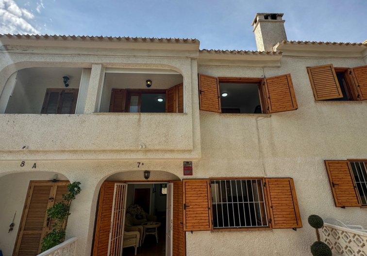 Wiederverkauf - town house - Orihuela Costa - Costa Blanca