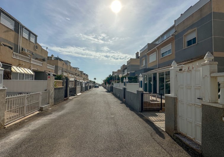 Resale - town house - Orihuela Costa - Costa Blanca