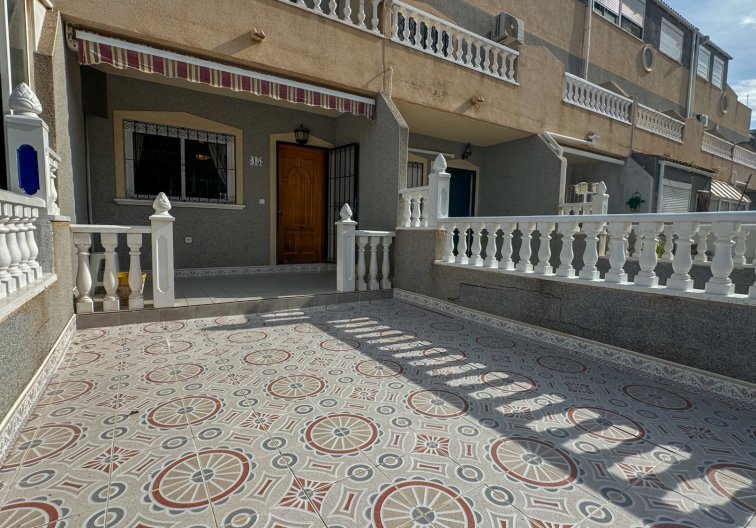 Resale - town house - Orihuela Costa - Costa Blanca