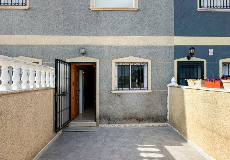 Resale - town house - Orihuela Costa - Costa Blanca