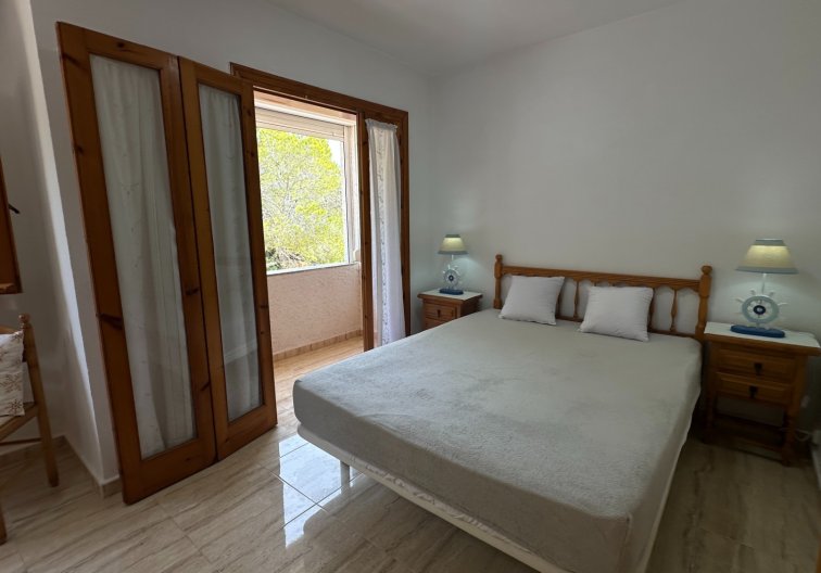 Herverkoop - town house - Playa Flamenca - Costa Blanca