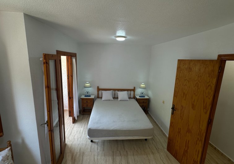 Herverkoop - town house - Playa Flamenca - Costa Blanca