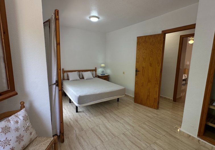 Herverkoop - town house - Playa Flamenca - Costa Blanca