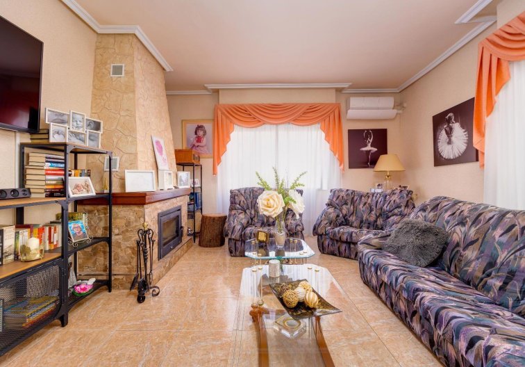 Resale - Apartment - Torrevieja - Centro