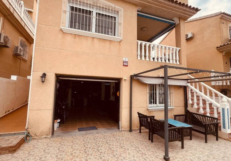 Segunda mano - villa - Villamartin - Costa Blanca