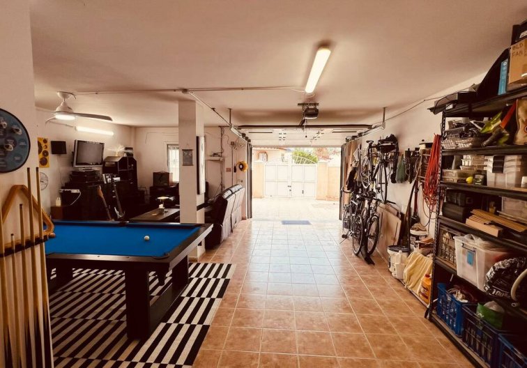 Segunda mano - villa - Villamartin - Costa Blanca