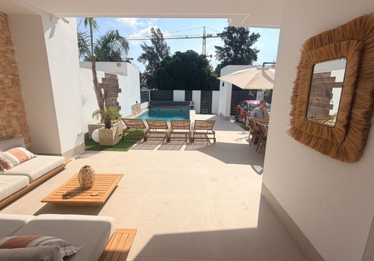 Resale - villa - Dolores - Costa Blanca
