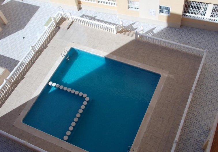 Segunda mano - Atico - Torrevieja - Centro