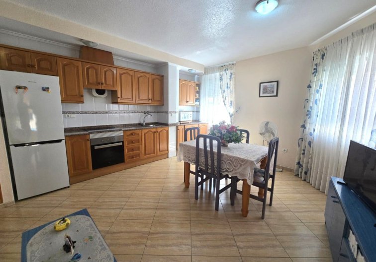 Wiederverkauf - Wohnung - Torrevieja - Playa del Cura