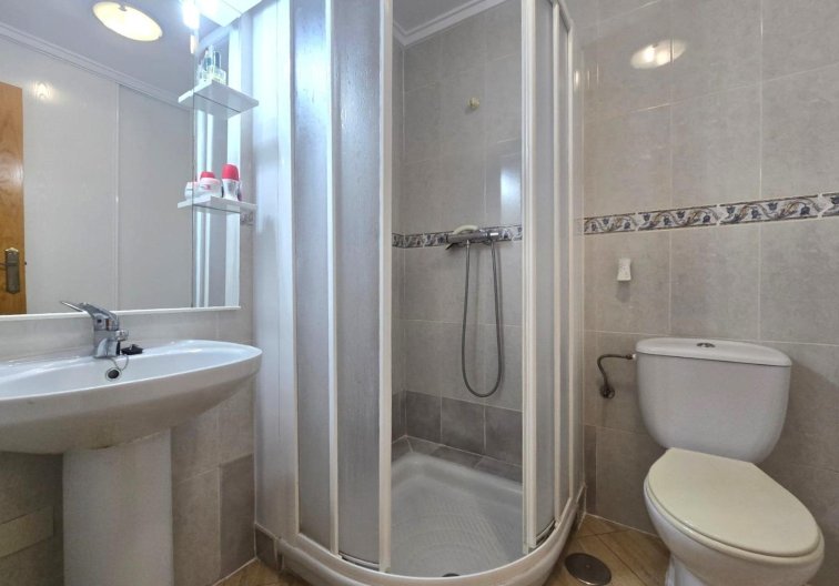 Wiederverkauf - Wohnung - Torrevieja - Playa del Cura
