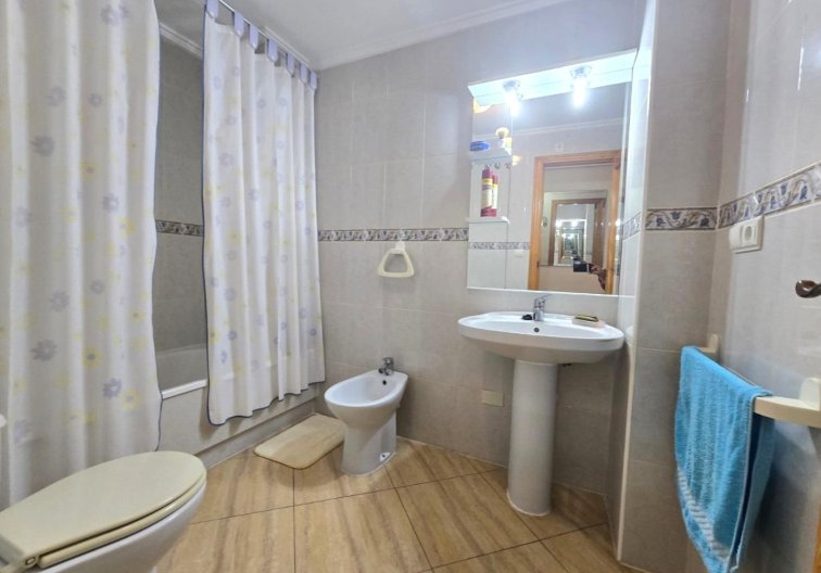 Wiederverkauf - Wohnung - Torrevieja - Playa del Cura