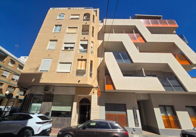 Wiederverkauf - Wohnung - Torrevieja - Playa del Cura