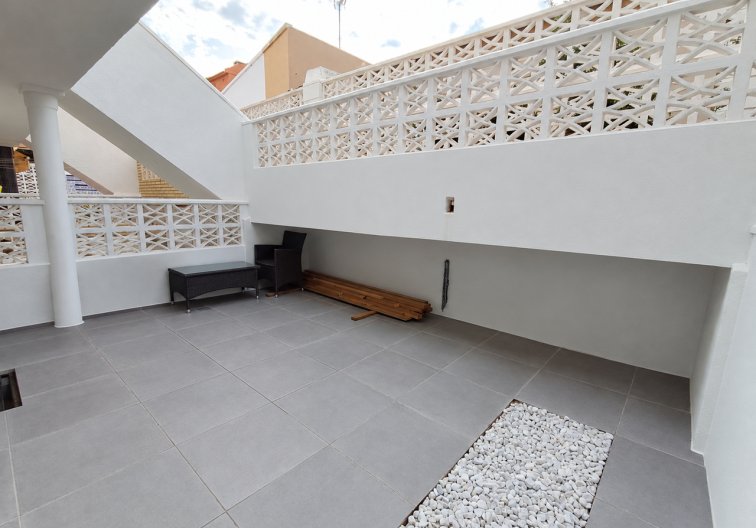 Resale - Apartment - La Mata - Costa Blanca