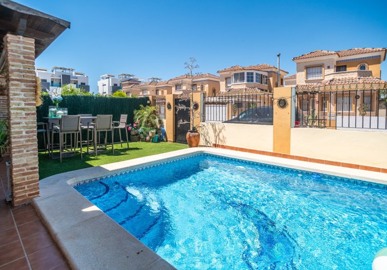 Herverkoop - villa - Guardamar del Segura - Costa Blanca