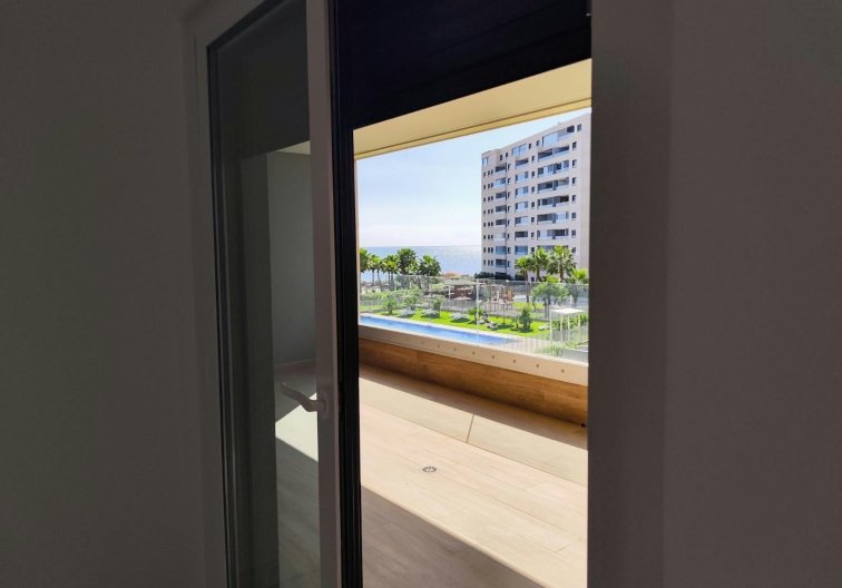 Wiederverkauf - Wohnung - Orihuela Costa - Punta Prima