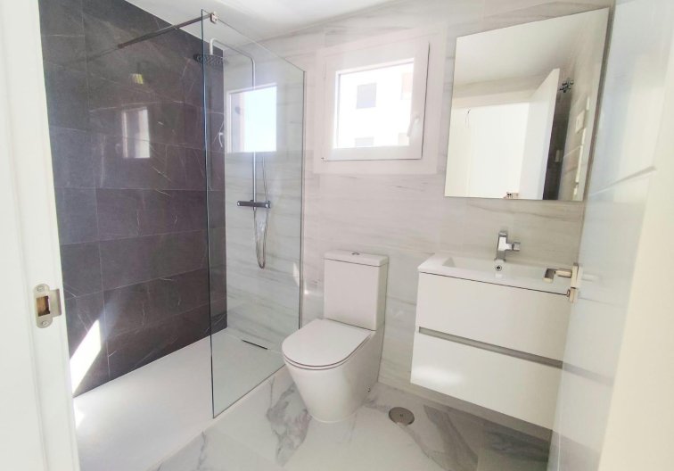 Wiederverkauf - Wohnung - Orihuela Costa - Punta Prima
