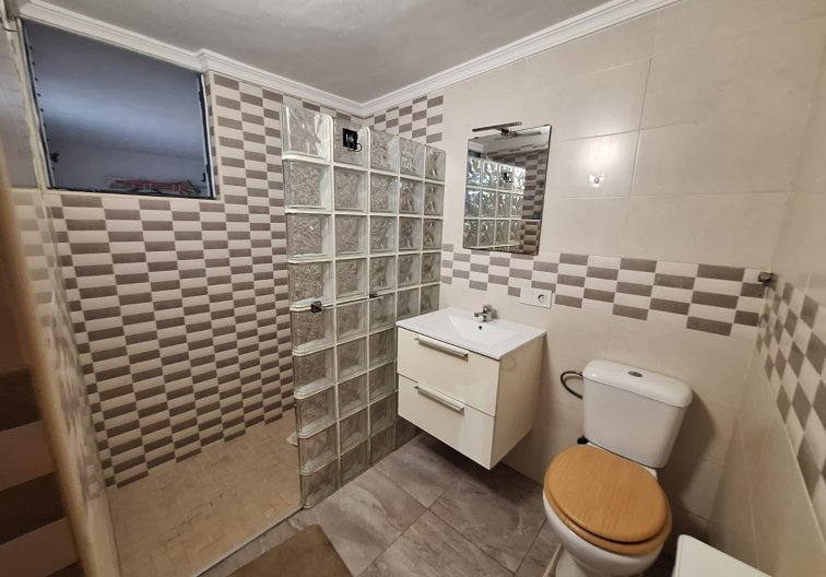 Wiederverkauf - Quad House - Torrevieja - Carrefour