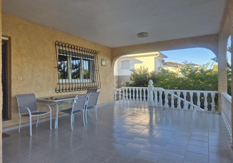 Wiederverkauf - villa - Torrevieja - Los Balcones - Los Altos Del Edén