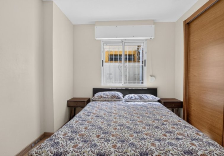 Segunda mano - town house - Torrevieja - Costa Blanca