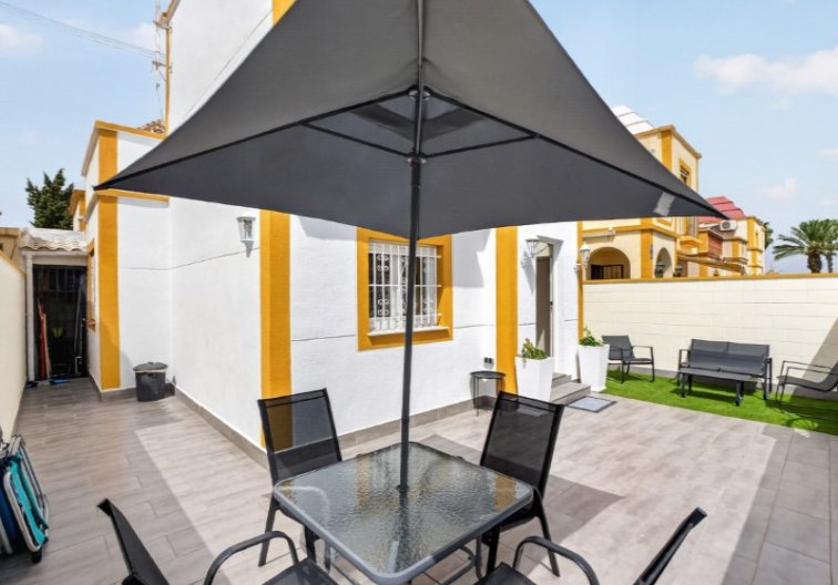 Segunda mano - town house - Torrevieja - Costa Blanca
