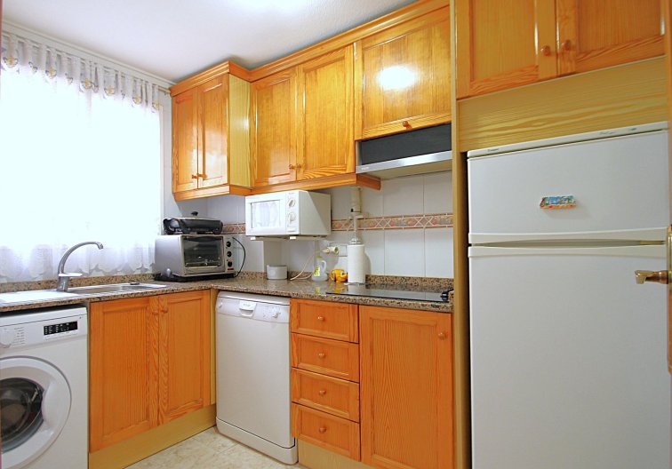 Resale - Apartment - Torrevieja - Las Piscinas Naturales