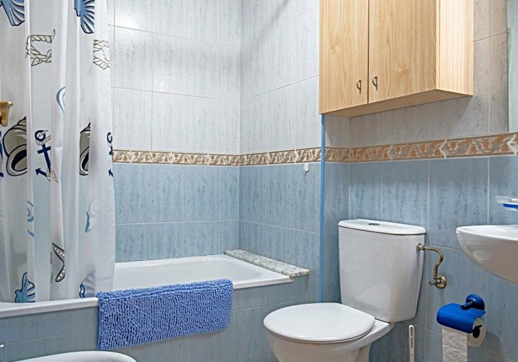 Resale - Apartment - Torrevieja - Las Piscinas Naturales