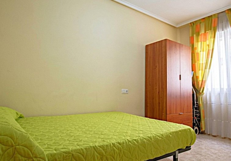 Resale - Apartment - Torrevieja - Las Piscinas Naturales
