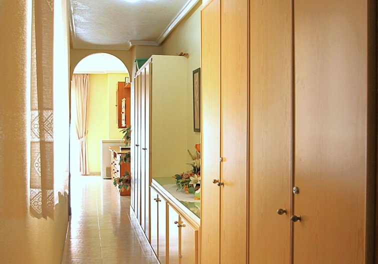 Resale - Apartment - Torrevieja - Las Piscinas Naturales