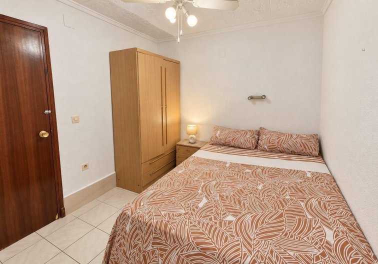 Herverkoop - Bungalow - Torrevieja - Torretas