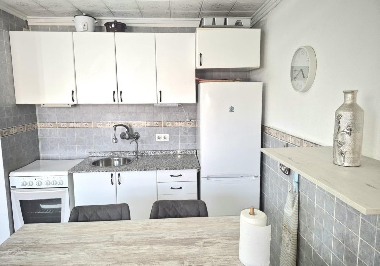 Herverkoop - Bungalow - Torrevieja - Torretas