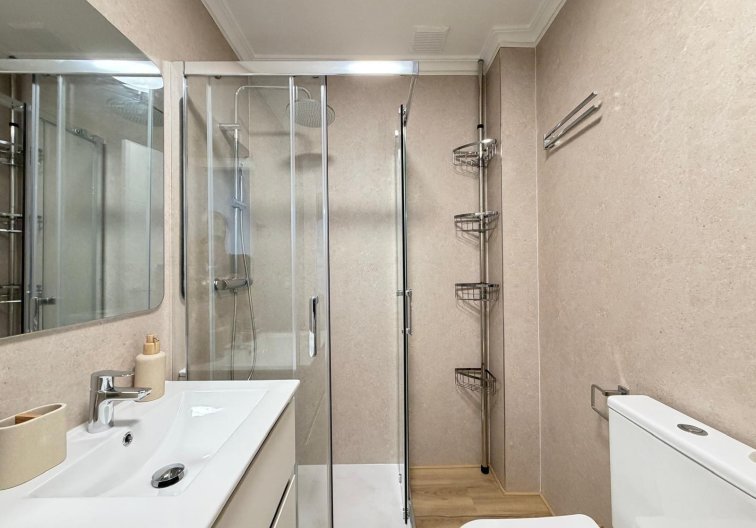 Resale - Apartment - Torrevieja - Playa de los Locos